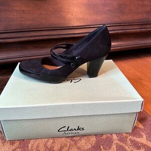 New- Never Worn: Clark’s Diamond Sparkle